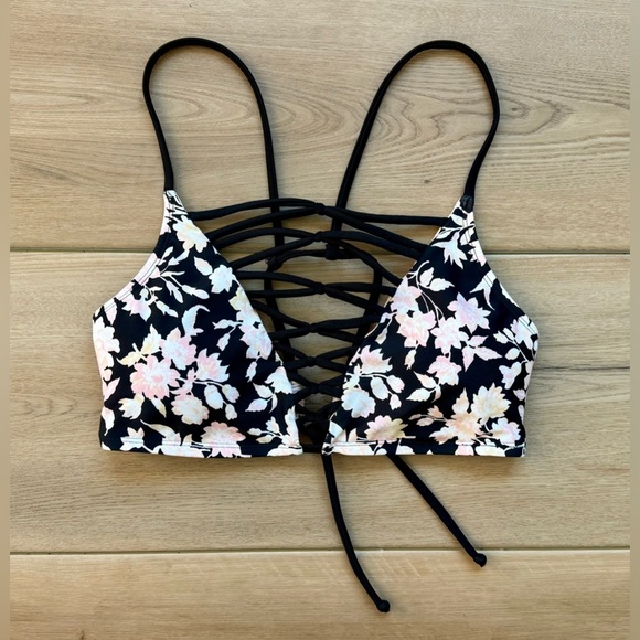 Black & Pink Floral Bikini Size M - Picture 2 of 4